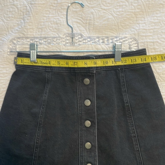 Madewell Blue Jean skirt - Picture 3 of 5